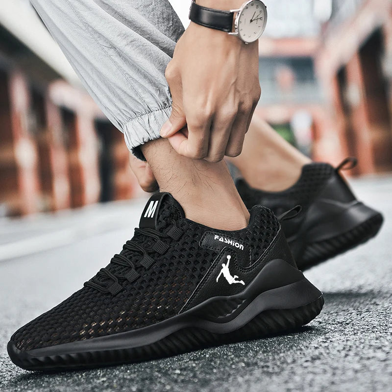 White Man Cheap Shoes Big Size 47 Running Sneakers Unisex Breathable Mesh Sports Shoes Mens Trianers Zapatillas Running Hombre