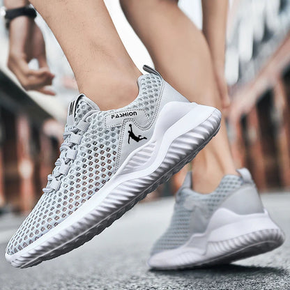 White Man Cheap Shoes Big Size 47 Running Sneakers Unisex Breathable Mesh Sports Shoes Mens Trianers Zapatillas Running Hombre